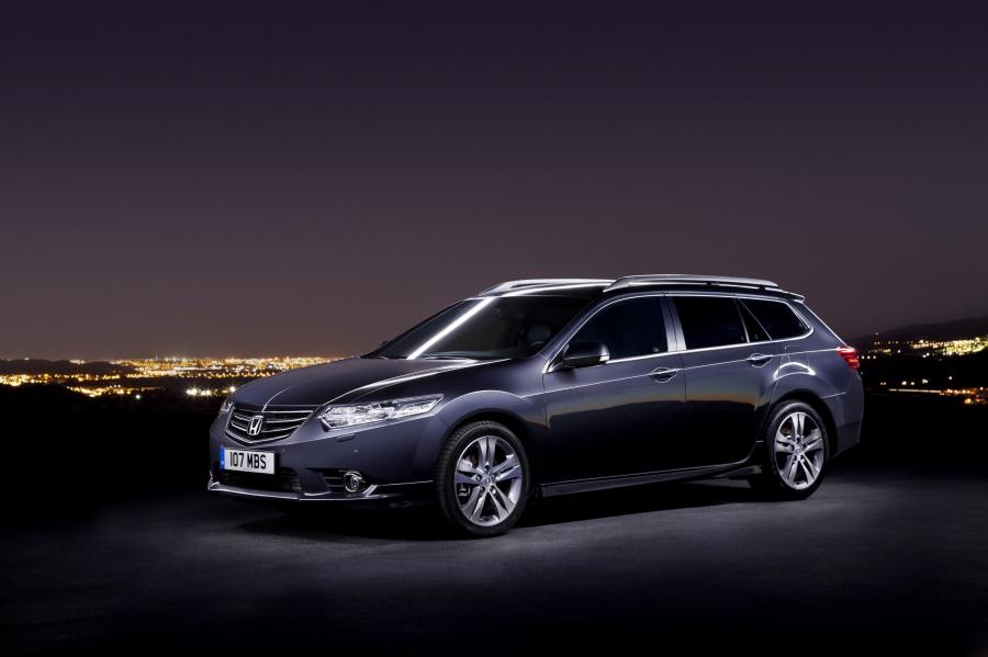  Honda Accord 2011 года  (EU) (фото 1 из 3)